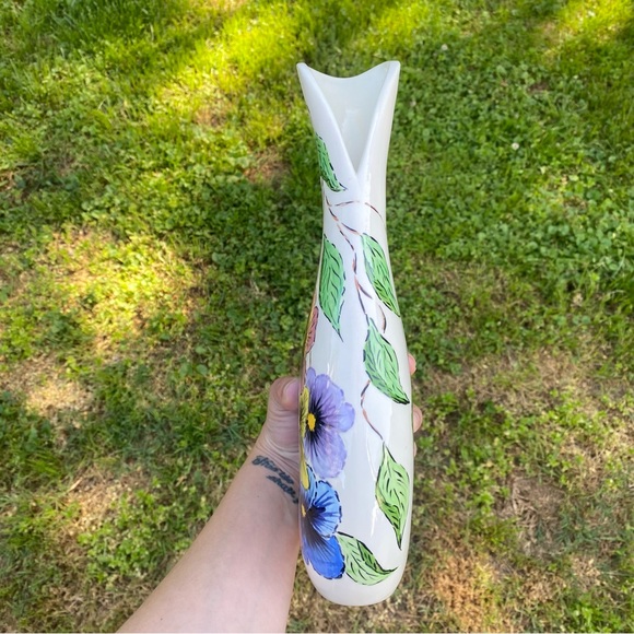 Hand Painted Ceramic Glazed Pansy Wine Decanter - Picture 3 of 9